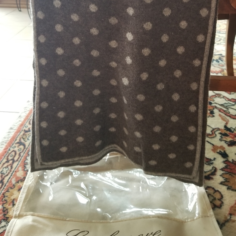 NWOT Italian cashmere scarf - Picture 4 of 6